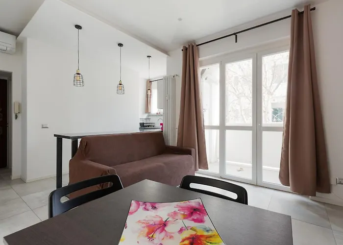 Apartament Guesthost - M4 Argonne Design With Balconies *